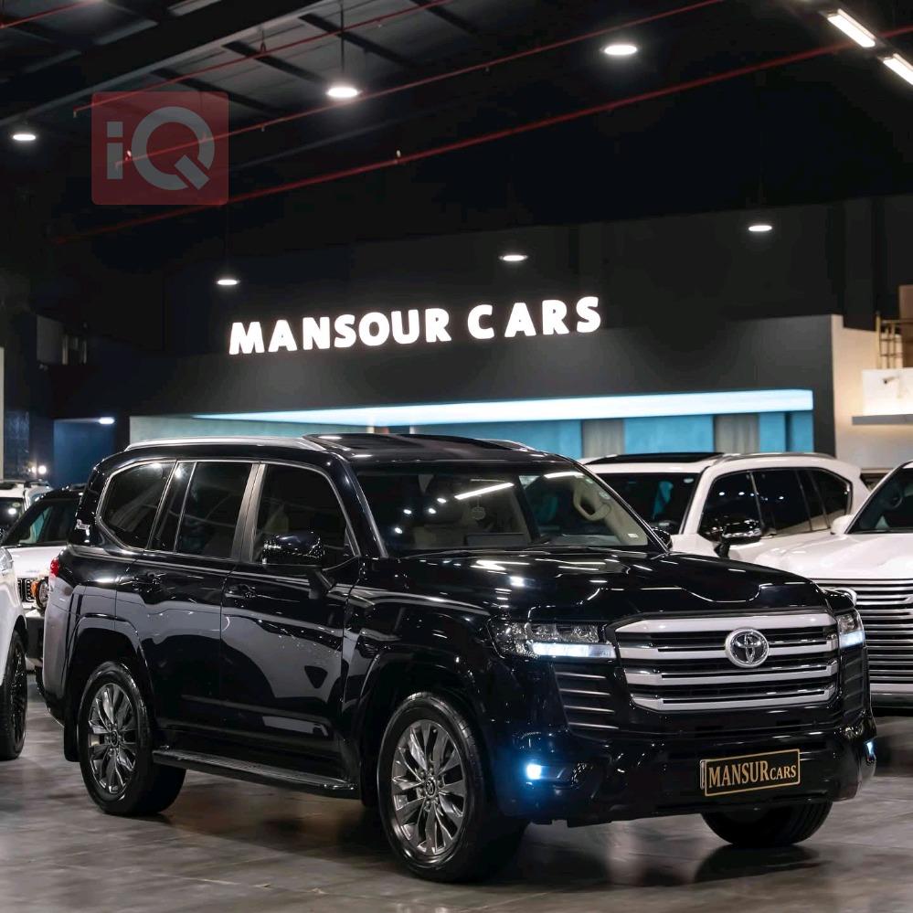 تويوتا لاندكروزر